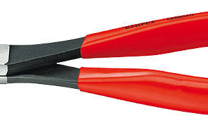 Плоскогубцы монтажные, плоские губки 33 мм, длина 200 мм, фосфатированные, обливные ручки