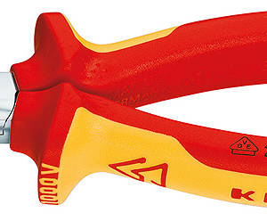 Плоскогубцы тупоносые VDE, рифлённые губки 30 мм, длина 160 мм, хром, 2-комп ручки